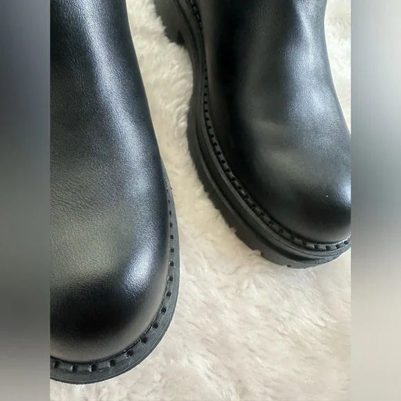 Black Women Block Heel Boots - Picture 10 of 16